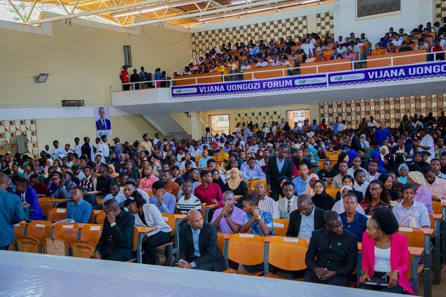 Uongozi Club Online Leadership Series